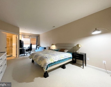 9661 Atterbury Lane - Photo Thumbnail 24