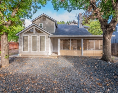 2126 River Hollow Dr - Photo Thumbnail 22