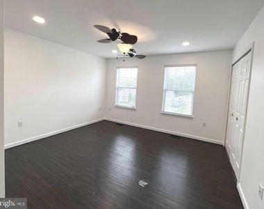 513 Willow Avenue - Photo Thumbnail 7