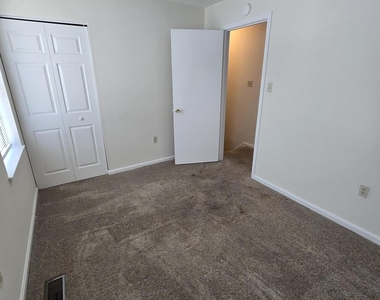 4054 Cottontop Court - Photo Thumbnail 17