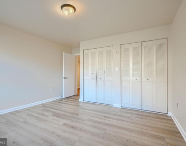3645 Glengyle Avenue - Photo Thumbnail 16
