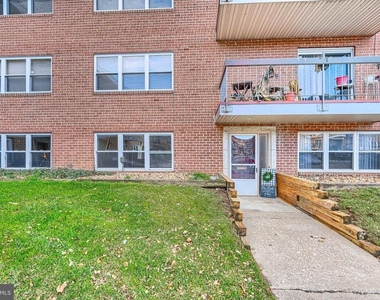 3645 Glengyle Avenue - Photo Thumbnail 22
