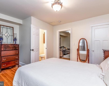 335 Drew Street - Photo Thumbnail 9