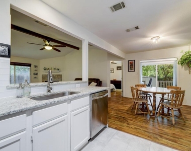 6002 Baton Rouge Dr - Photo Thumbnail 13