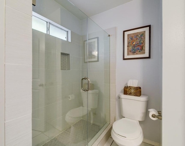 6002 Baton Rouge Dr - Photo Thumbnail 18