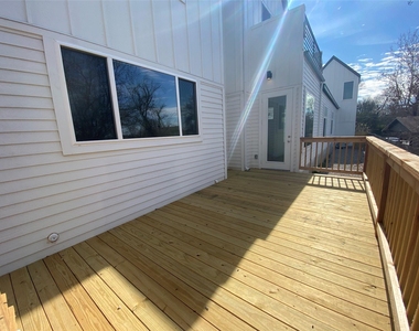 1916 Webberville Rd - Photo Thumbnail 23