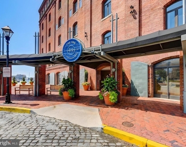 1000 Fell Street - Photo Thumbnail 2