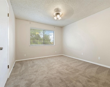 3222 Tamarron Blvd - Photo Thumbnail 12