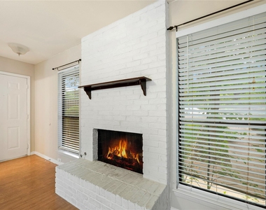 3222 Tamarron Blvd - Photo Thumbnail 5