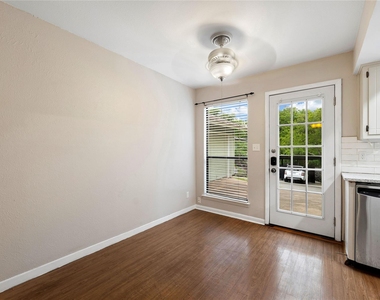 3222 Tamarron Blvd - Photo Thumbnail 10