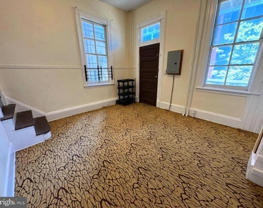 1704 Saint Paul Street - Photo Thumbnail 12
