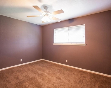 309 Juniper Dr - Photo Thumbnail 23
