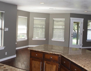 309 Juniper Dr - Photo Thumbnail 21