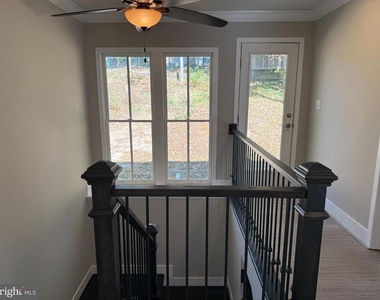 453 Walnut Drive - Photo Thumbnail 9