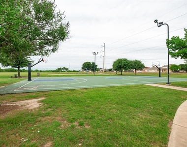 12401 Franklin D Roosevelt St - Photo Thumbnail 35