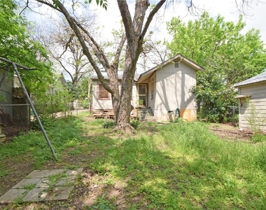 3701 Werner Ave - Photo Thumbnail 12