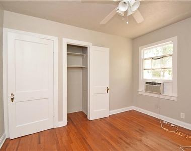 3701 Werner Ave - Photo Thumbnail 14