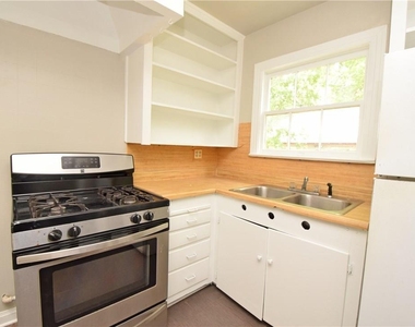 3701 Werner Ave - Photo Thumbnail 9