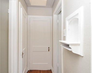 3701 Werner Ave - Photo Thumbnail 16
