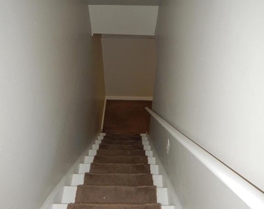 324 Stone Brook Place - Photo Thumbnail 31