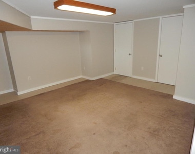 324 Stone Brook Place - Photo Thumbnail 32