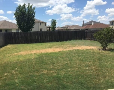14420 Cummins Way - Photo Thumbnail 19