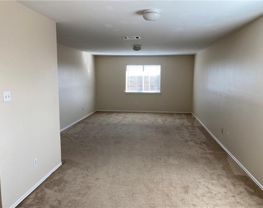 804 Sherry Dr - Photo Thumbnail 16