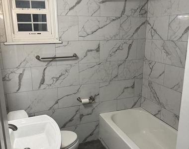 506 Hanover St - Photo Thumbnail 10