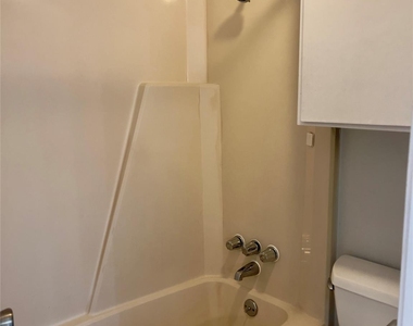 513 South Park Dr - Photo Thumbnail 9
