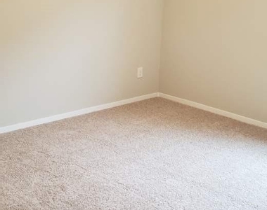 5612 Respinto Dr - Photo Thumbnail 16