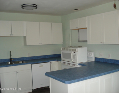 4776 Cardinal Boulevard - Photo Thumbnail 1