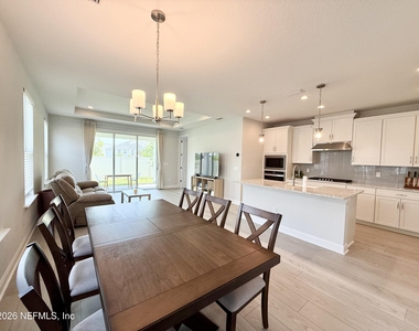 229 Cool Springs Avenue - Photo Thumbnail 4