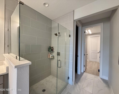 229 Cool Springs Avenue - Photo Thumbnail 12