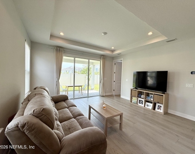 229 Cool Springs Avenue - Photo Thumbnail 7