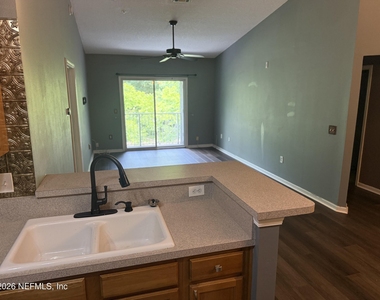 7920 Merrill Road - Photo Thumbnail 5