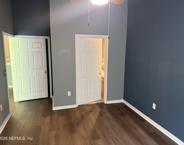 7920 Merrill Road - Photo Thumbnail 11