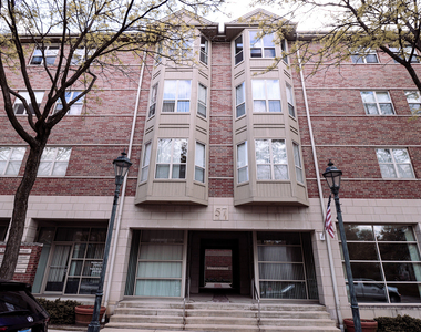 57 E Hattendorf Avenue - Photo Thumbnail 2