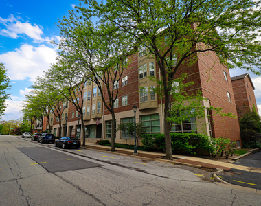 57 E Hattendorf Avenue - Photo Thumbnail 1