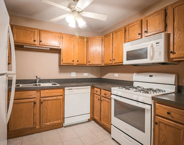 57 E Hattendorf Avenue - Photo Thumbnail 9