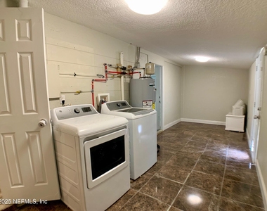 435 Sigsbee Road - Photo Thumbnail 19