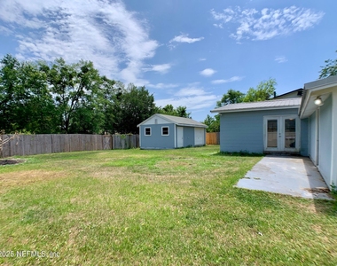 435 Sigsbee Road - Photo Thumbnail 25