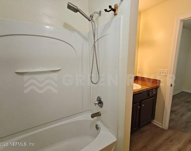 3107 Zeyno Drive - Photo Thumbnail 35
