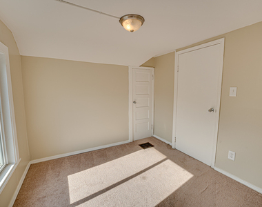 570 5th Avenue - Photo Thumbnail 11