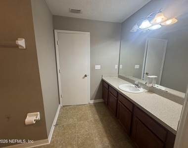 5216 Brighton Park Lane - Photo Thumbnail 26