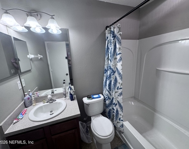 5216 Brighton Park Lane - Photo Thumbnail 18