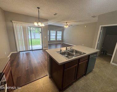 5216 Brighton Park Lane - Photo Thumbnail 20