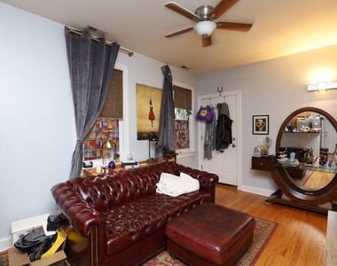 1738 W Altgeld Street - Photo Thumbnail 3