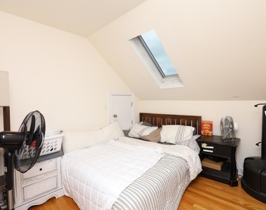 1738 W Altgeld Street - Photo Thumbnail 11