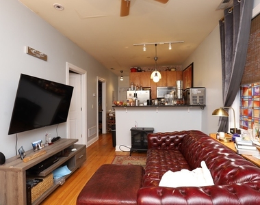 1738 W Altgeld Street - Photo Thumbnail 5