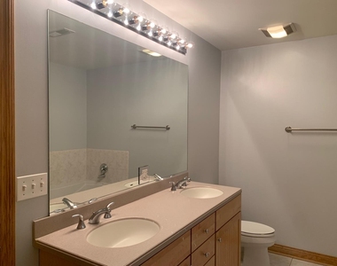 101 Pointe Drive - Photo Thumbnail 30